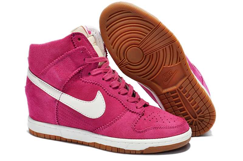 Nike Dunk Sky Hi Concurrence Des Prix Pas Cher